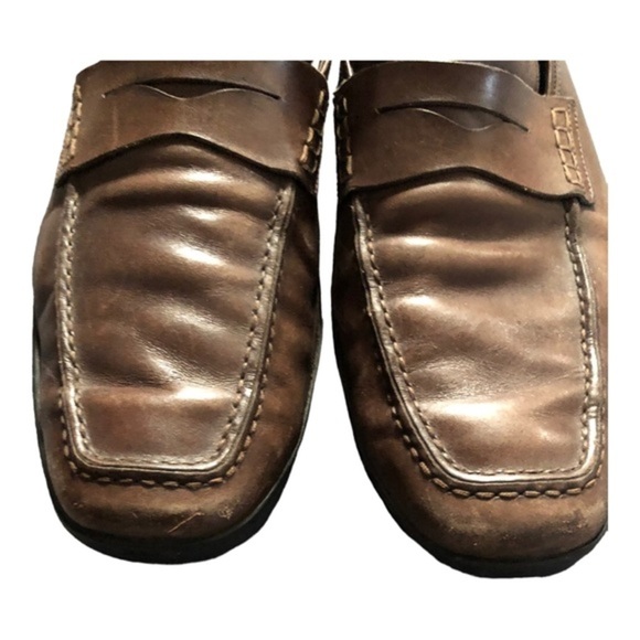 Tod’s men’s distressed look brown leather slip on leather loafers size 11.5 - Picture 4 of 14